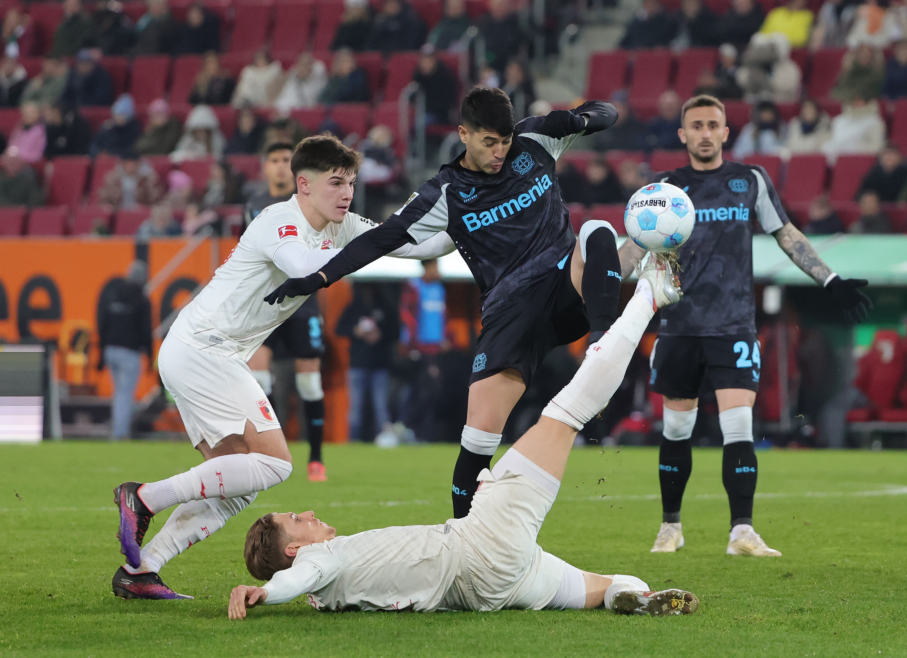 欧洲篮球联赛战况激烈,劲旅交锋精彩纷呈 欧洲篮球联赛战况激烈,劲旅交锋精彩纷呈