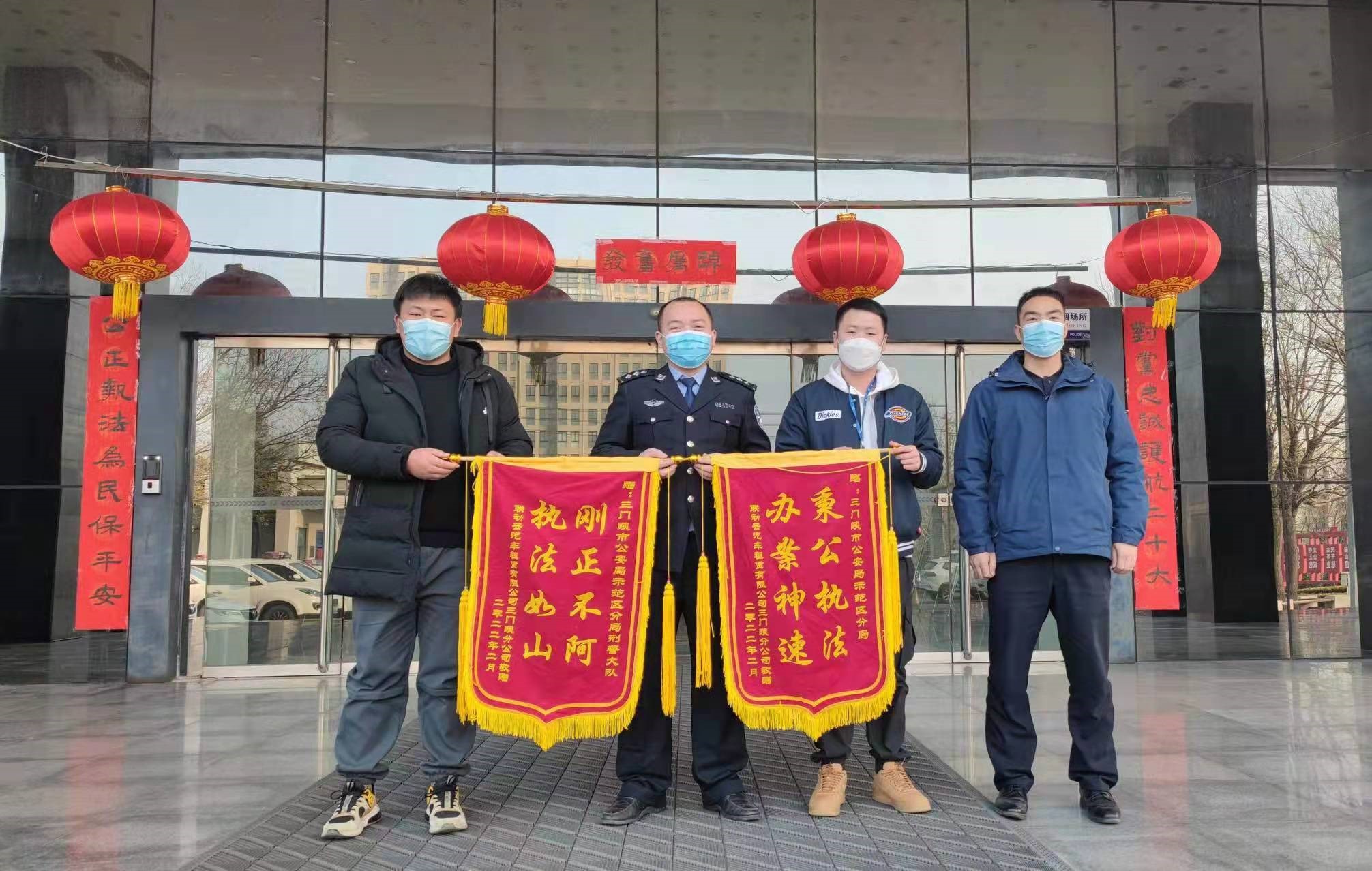 科隆队员获赞誉，备战积极向上